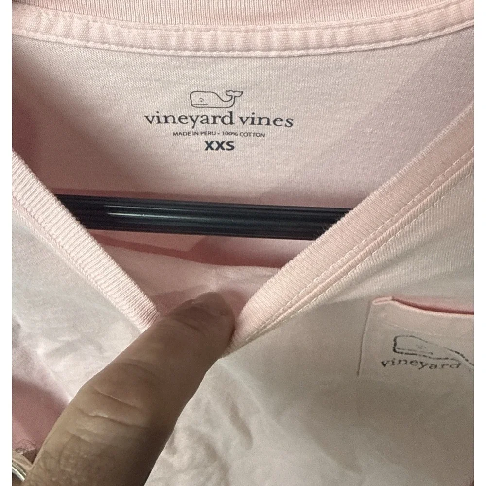 Vineyard Vines Long Sleeve Vintage Whale Print Top XXS Flamingo Pink Distressed - Picture 4 of 7